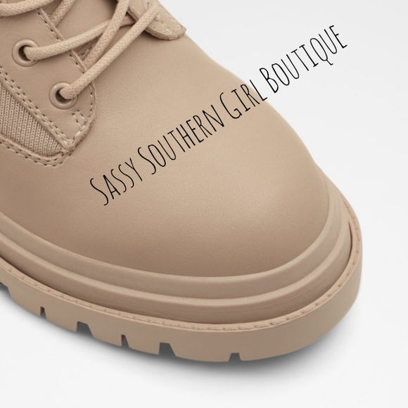 ⭐🆕 Leather ALDO tan beige leather combat boots - Picture 8 of 11